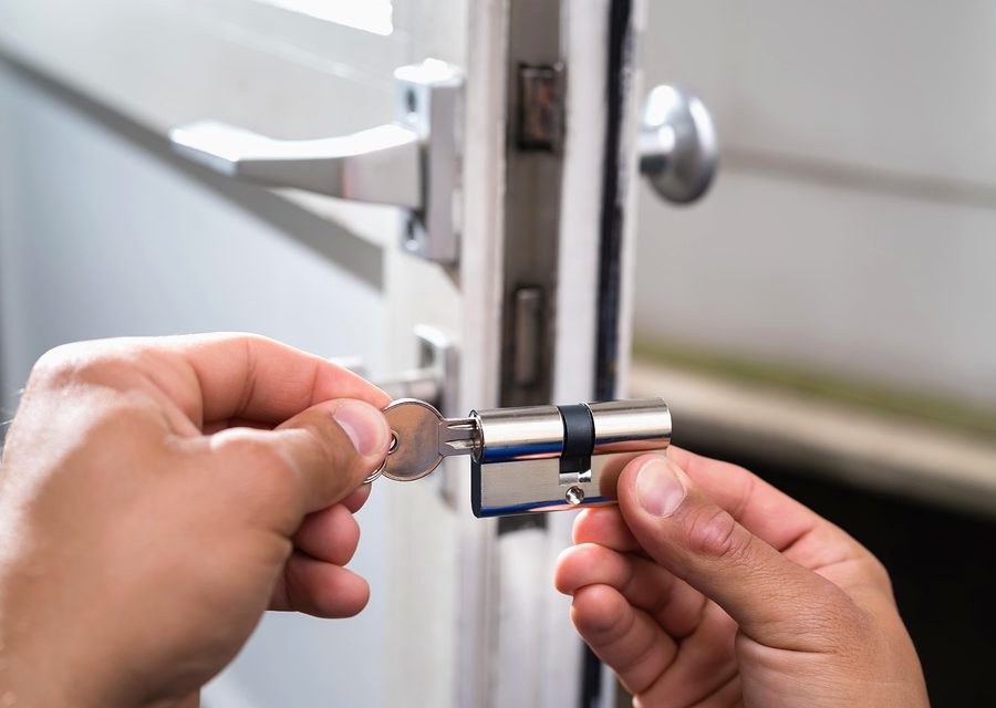Emergency locksmith service near Las Cruces