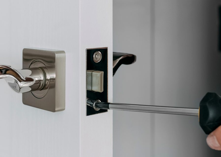 Emergency locksmith service near Norman