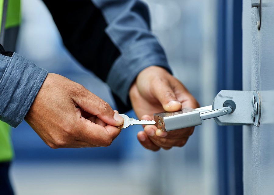 Emergency locksmith service near Victorville