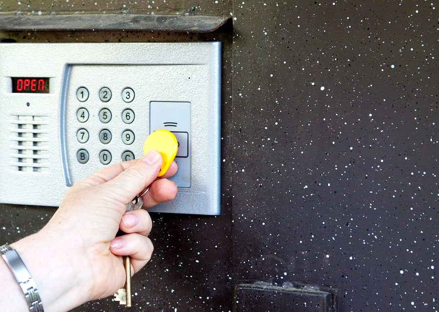 Emergency locksmith service near Powell