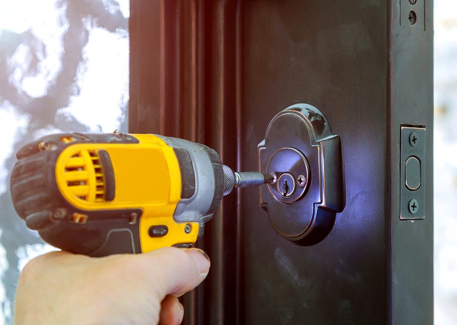 Emergency locksmith service near Laredo