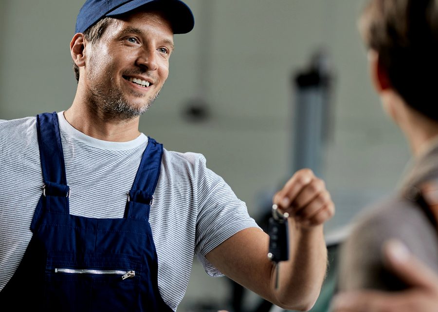 Emergency locksmith service near Highland Park