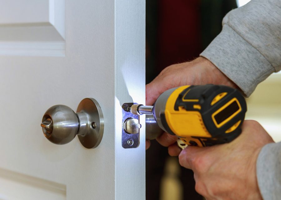 Emergency locksmith service near New York