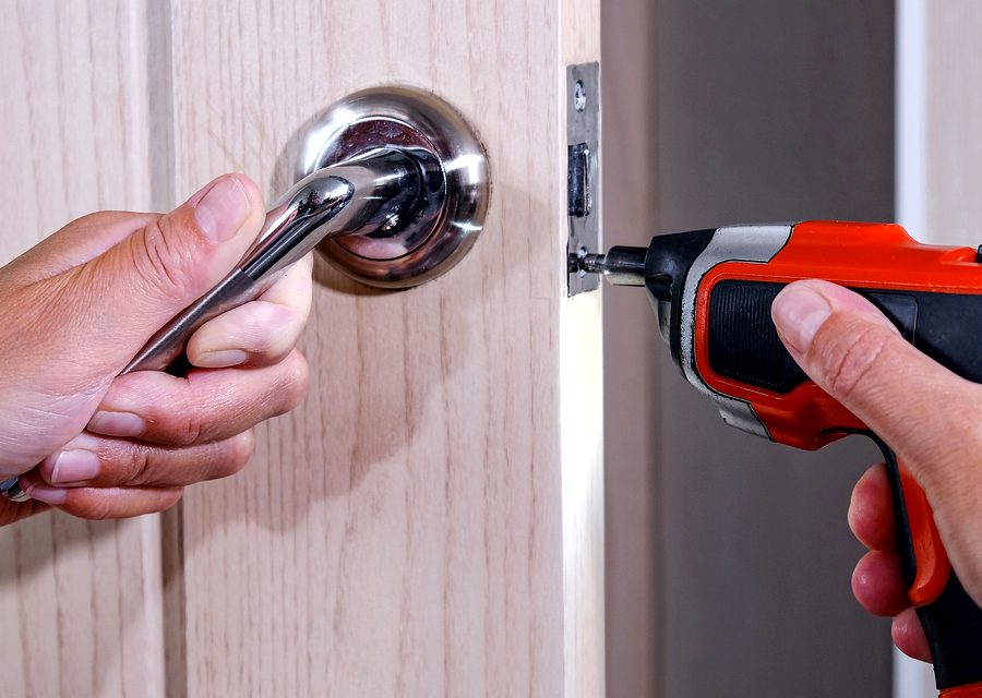 Emergency locksmith service near Collier