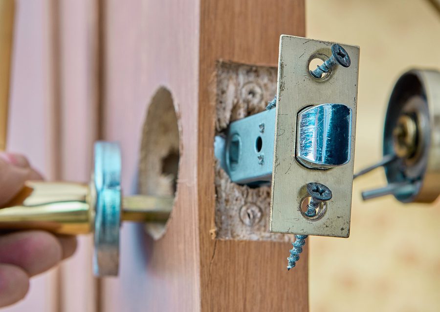 Emergency locksmith service near Colonial Heights