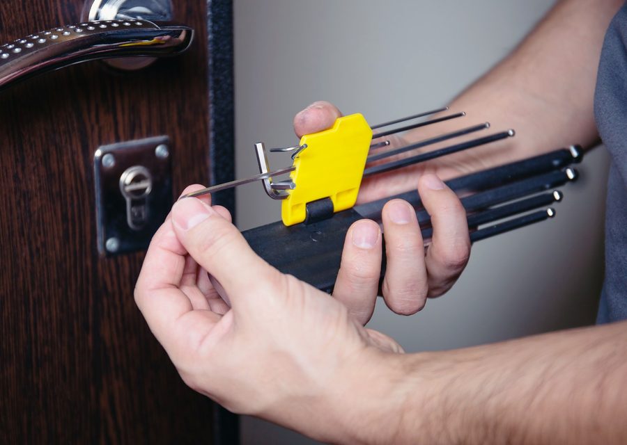 Emergency locksmith service near Tiburon