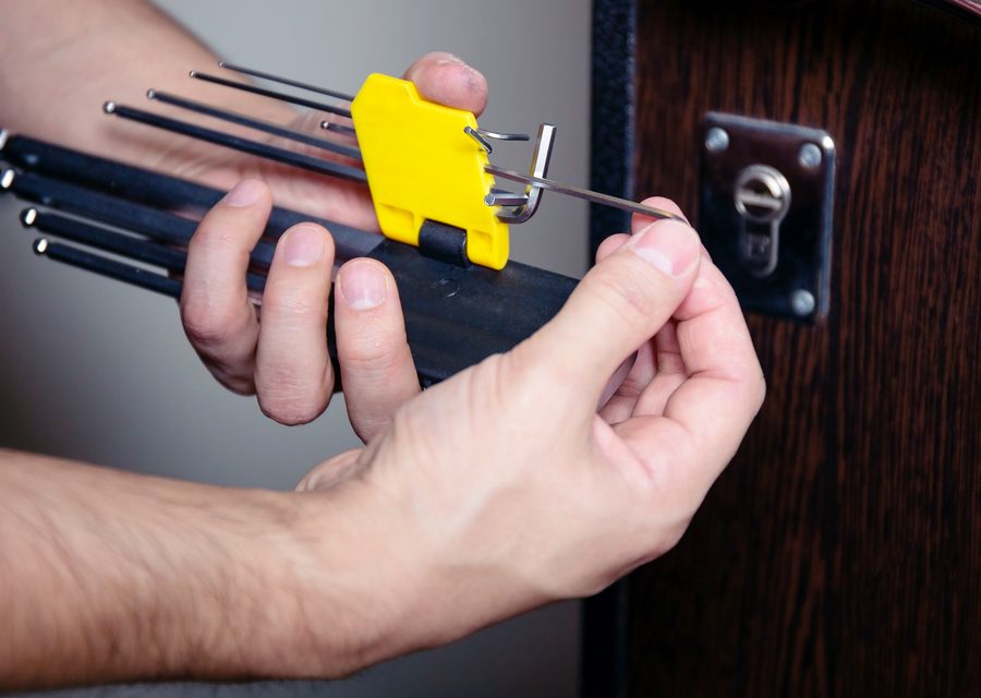 Emergency locksmith service near Royal Palm Beach