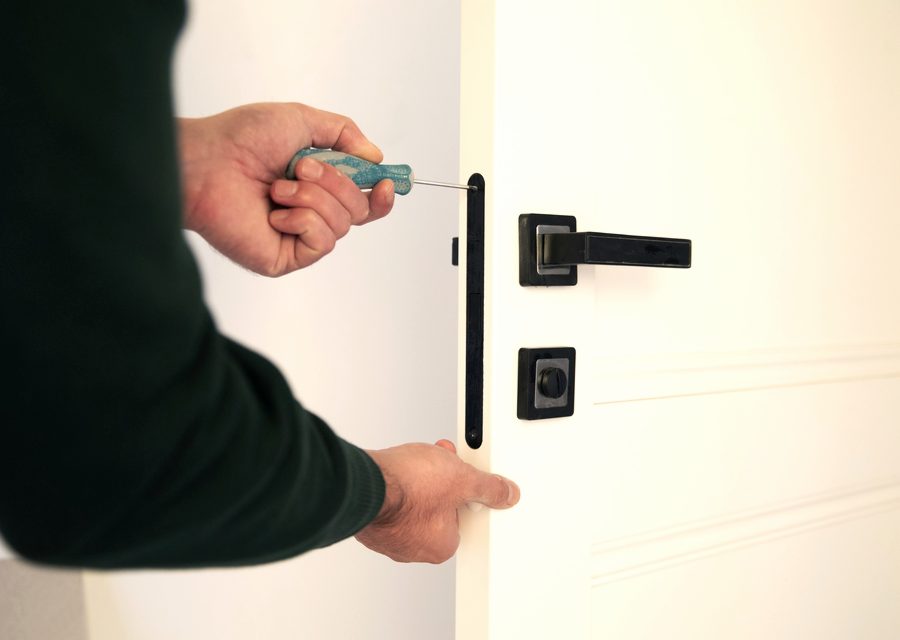 Emergency locksmith service near Columbia