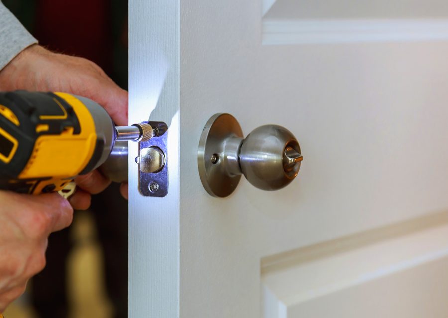 Emergency locksmith service near West Des Moines