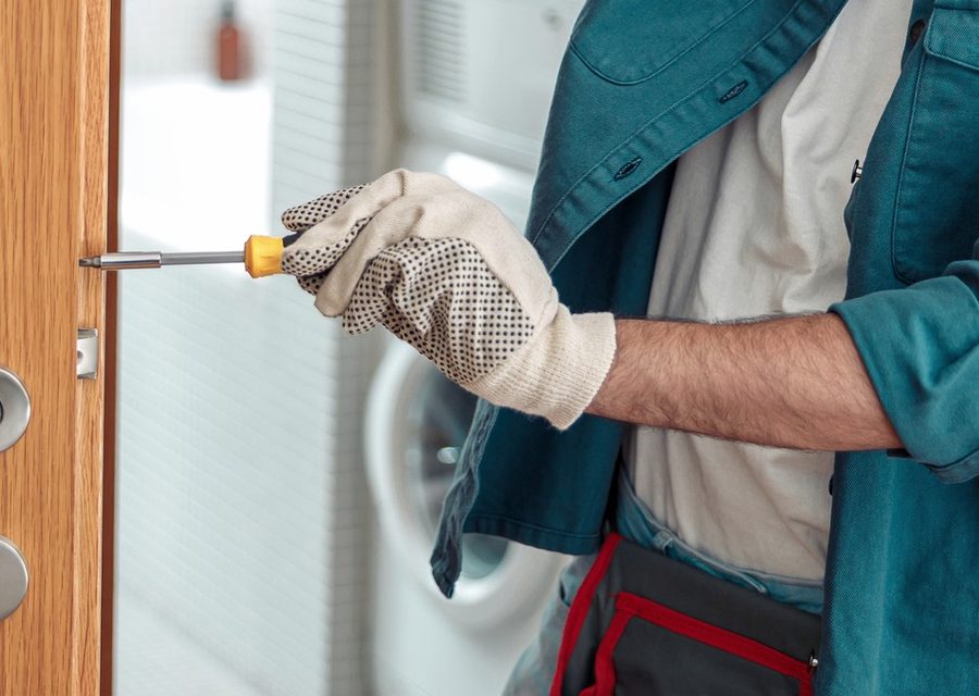 Emergency locksmith service near Oxon Hill