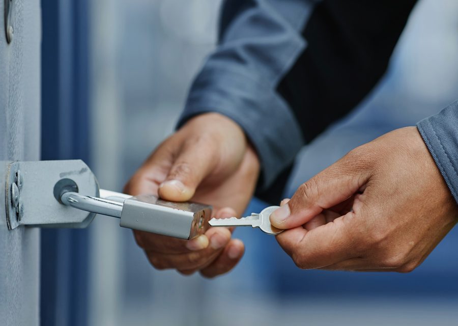 Emergency locksmith service near Norfolk