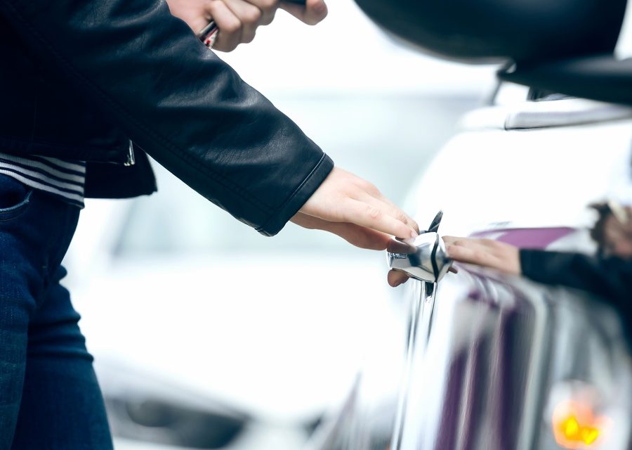Emergency locksmith service near Highland Heights