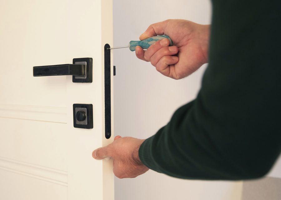 Emergency locksmith service near San Mateo
