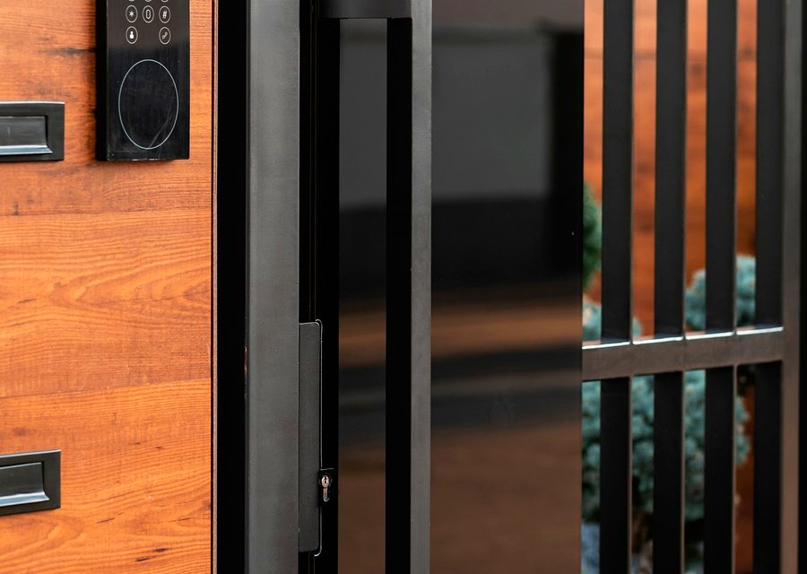 Emergency locksmith service near Glendale