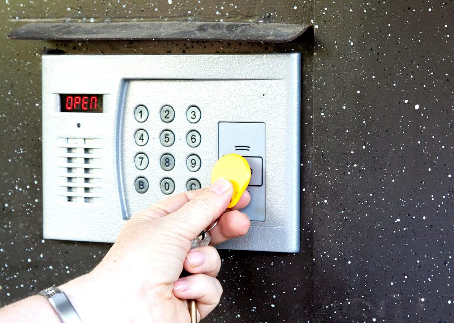 Emergency locksmith service near Collierville