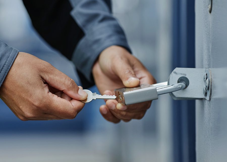 Emergency locksmith service near Tucson
