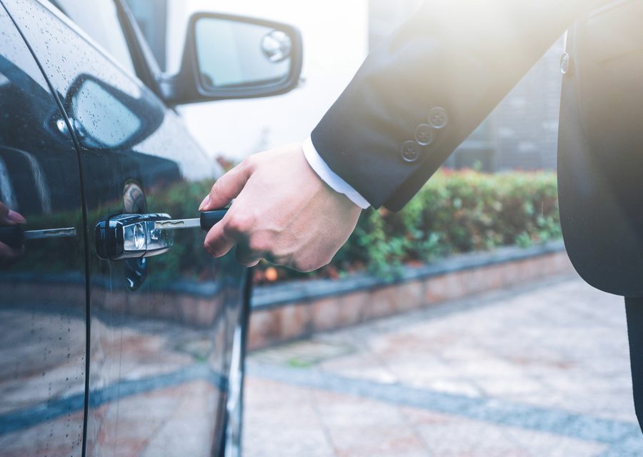 Emergency locksmith service near Avondale
