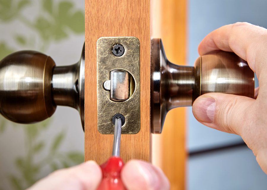Emergency locksmith service near Huntington Beach